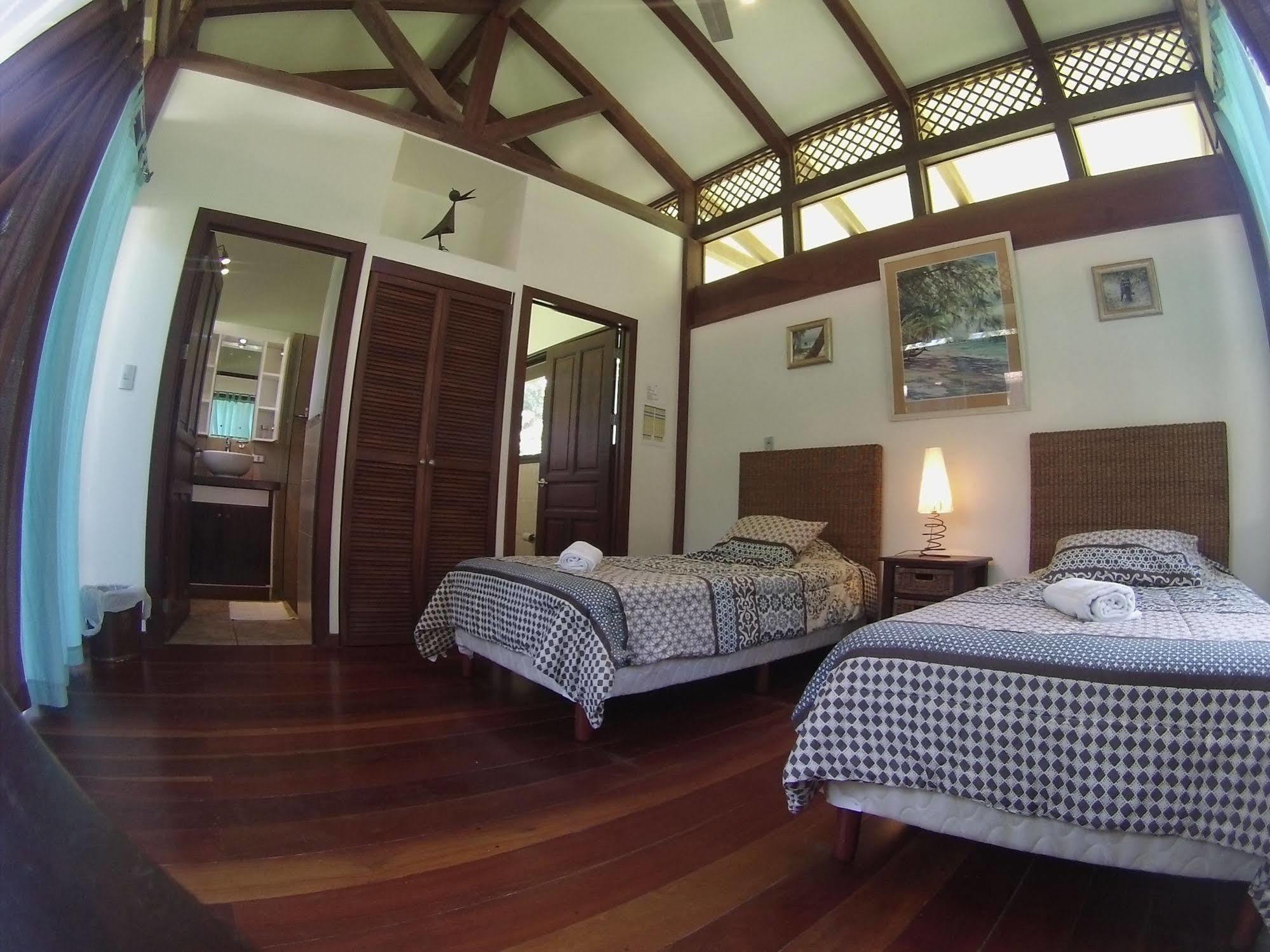Kenaki Lodge Puerto Viejo de Talamanca Kültér fotó